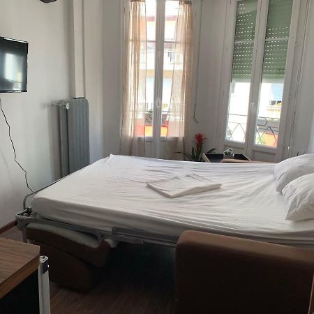 Charmant Studio Centre Ville Ницца Экстерьер фото